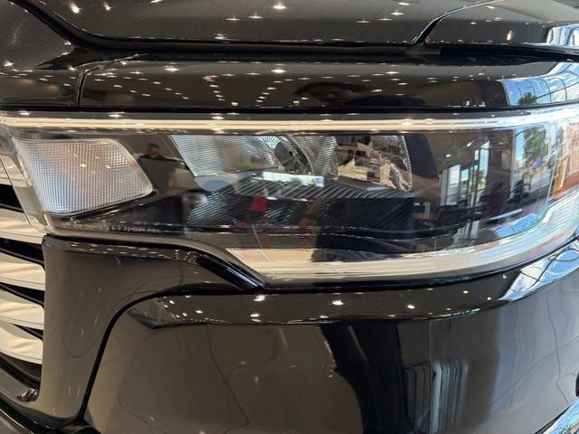 New 2026 RAM 1500 Laramie AWD/4WD image 9