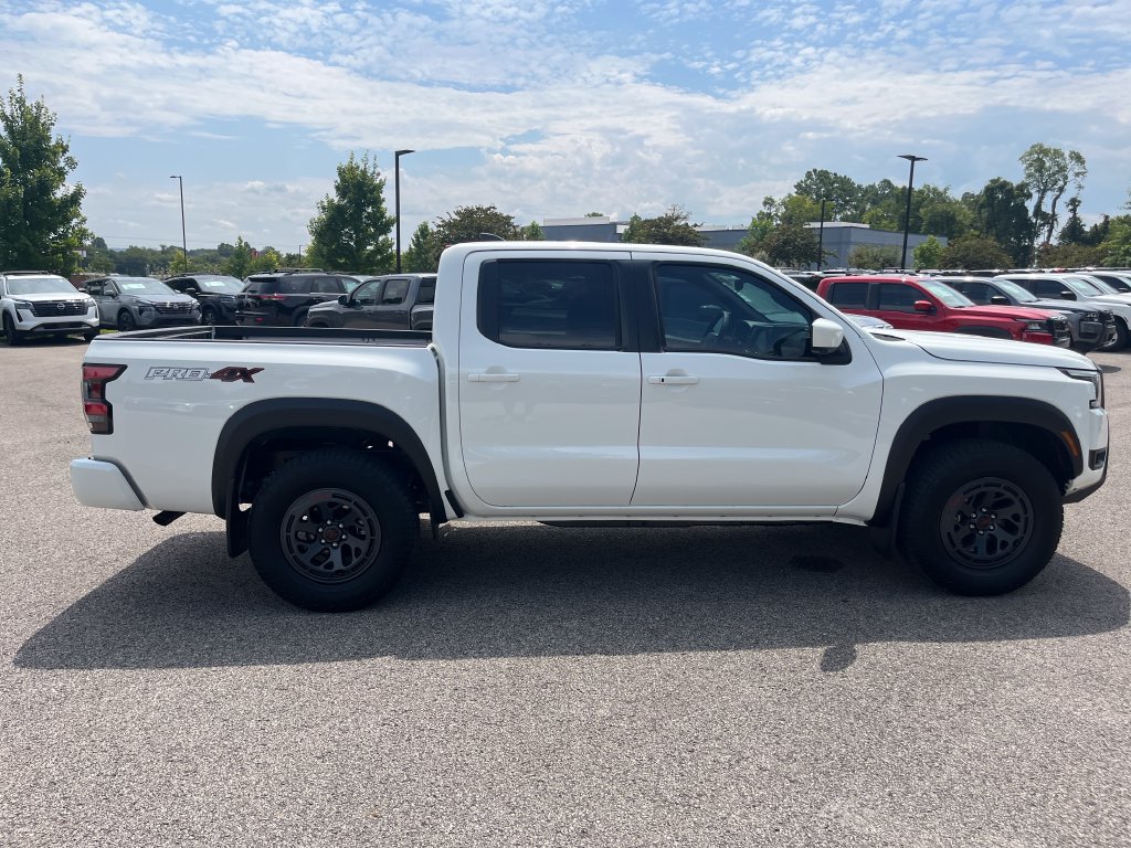 New 2026 Nissan Frontier PRO-4X w/ Pro-4x Convenience Package AWD/4WD image 9