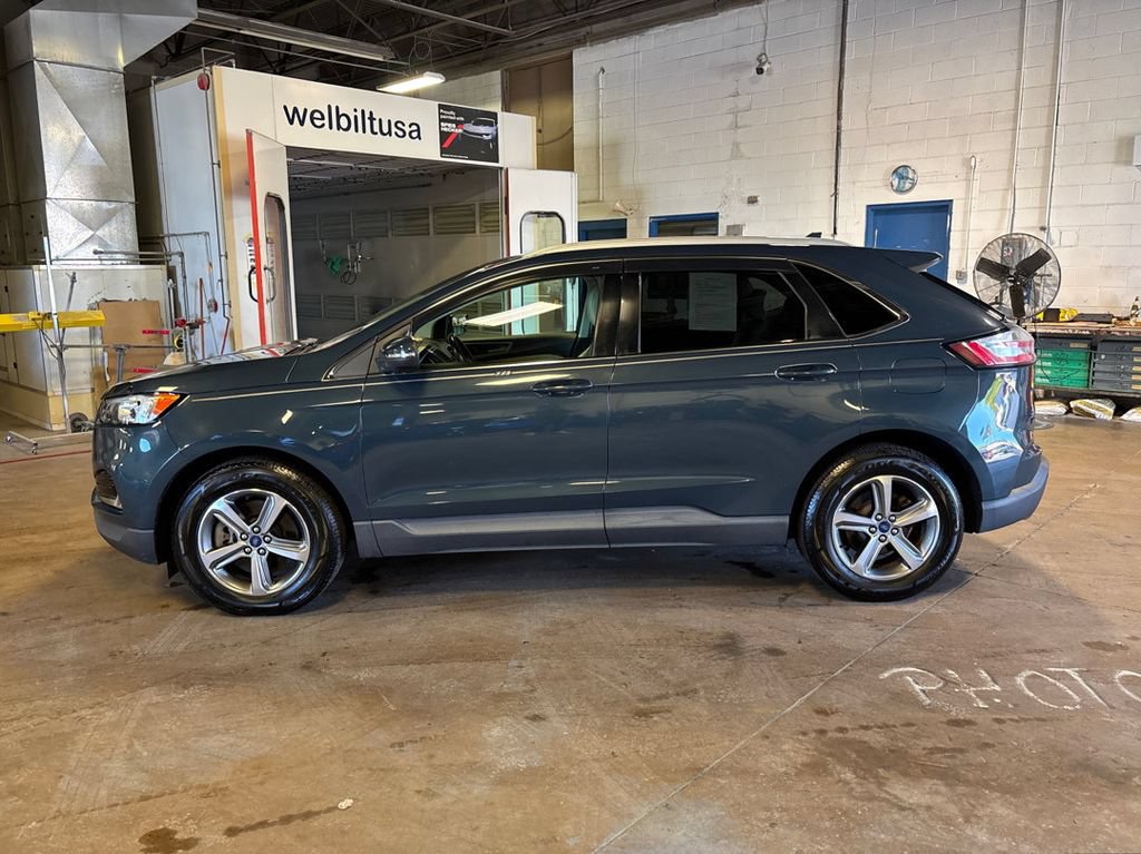 Used 2019 Ford Edge SEL w/ Equipment Group 201A AWD/4WD image 11