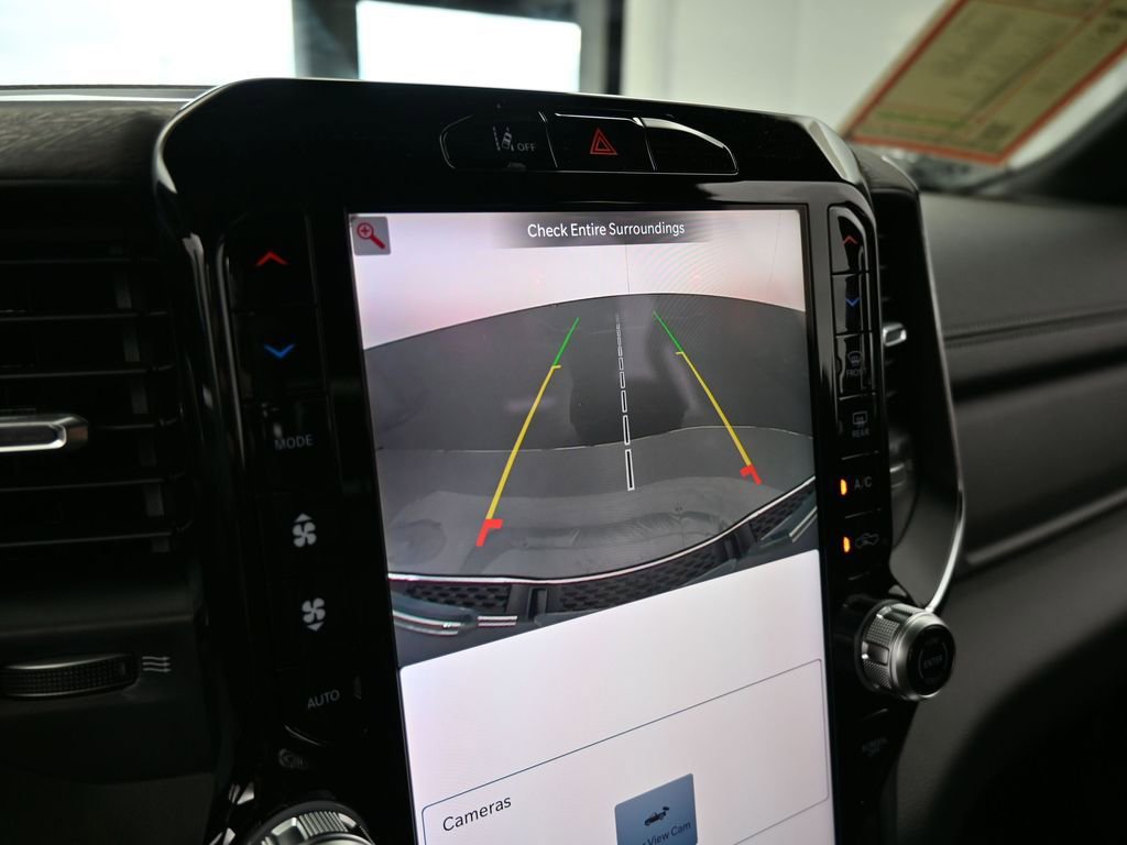 Used 2025 RAM 1500 Laramie image 22