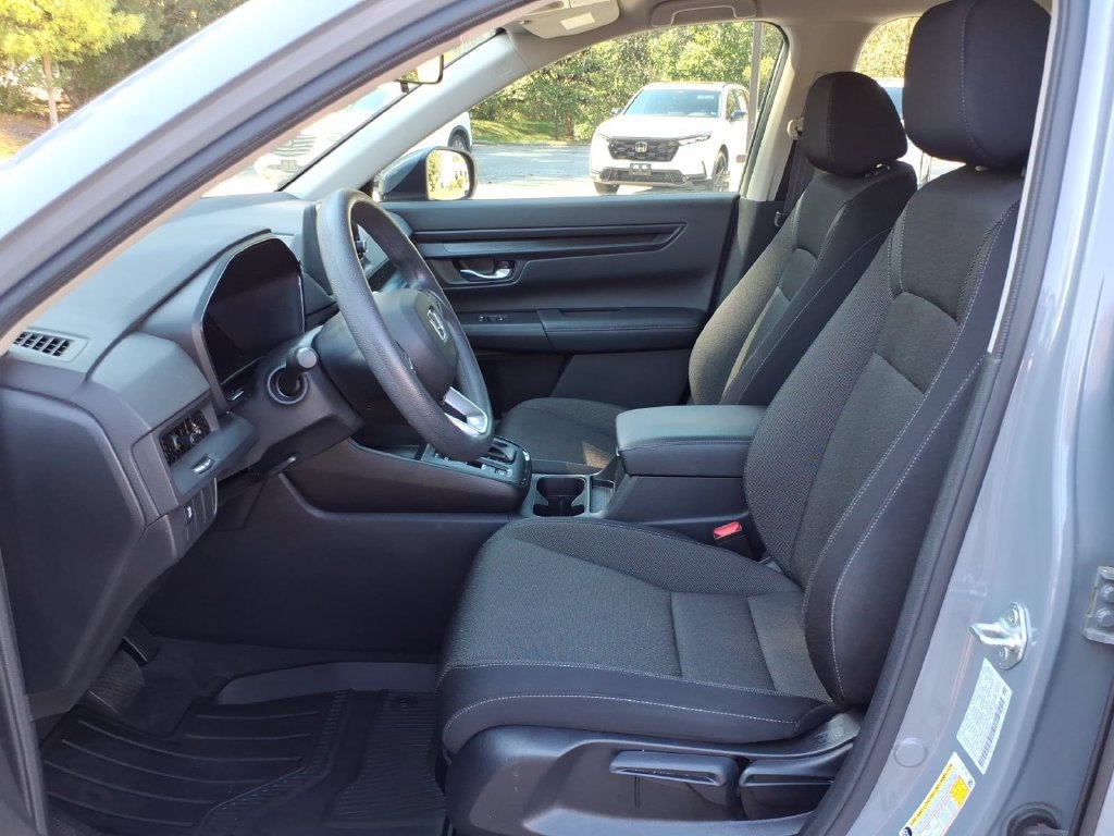 Used 2024 Honda CR-V LX image 10