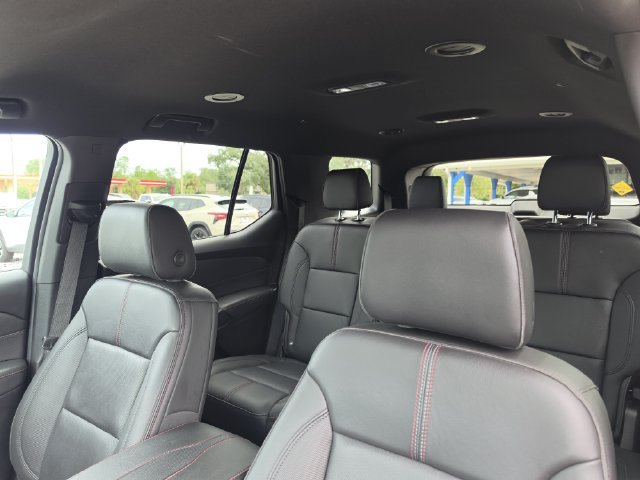 Certified 2023 Chevrolet Traverse RS FWD image 25