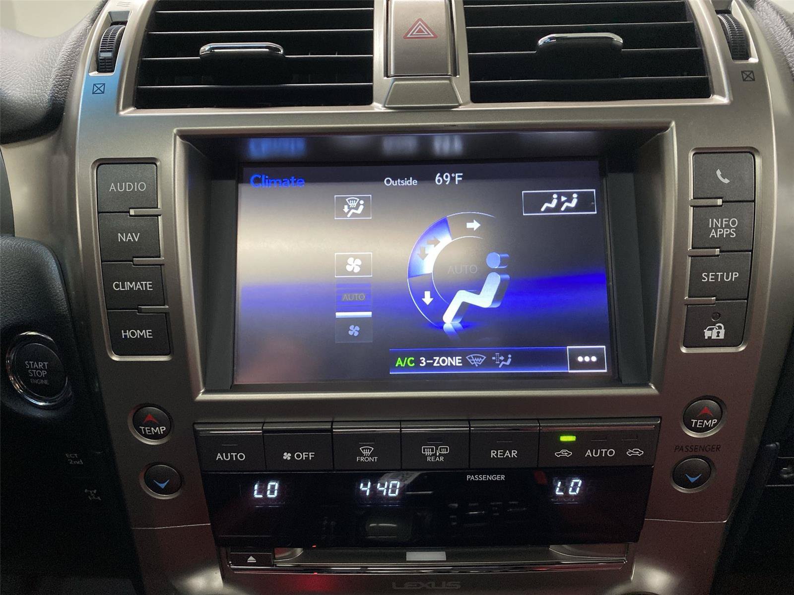 Used 2021 Lexus GX 460 Premium w/ Premium Package AWD/4WD image 21