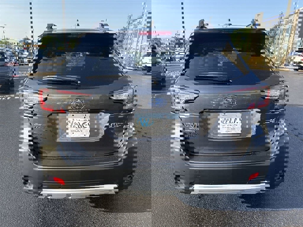 New 2025 Subaru Outback Limited image 5