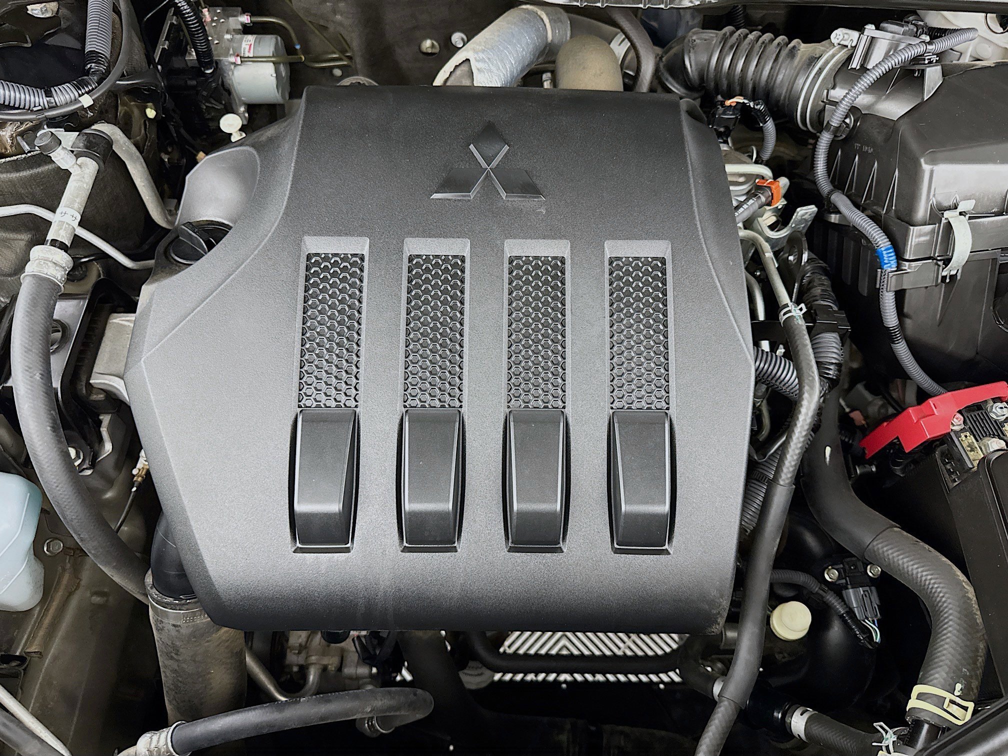 Used 2023 Mitsubishi Eclipse Cross SE image 38