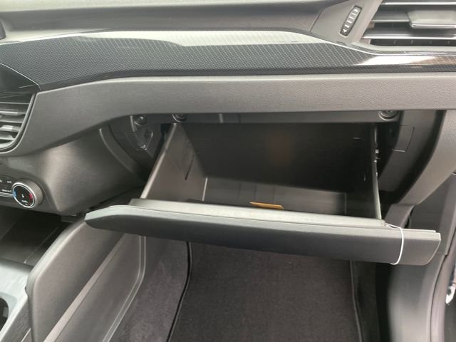 New 2026 Ford Escape ST-Line AWD/4WD image 49