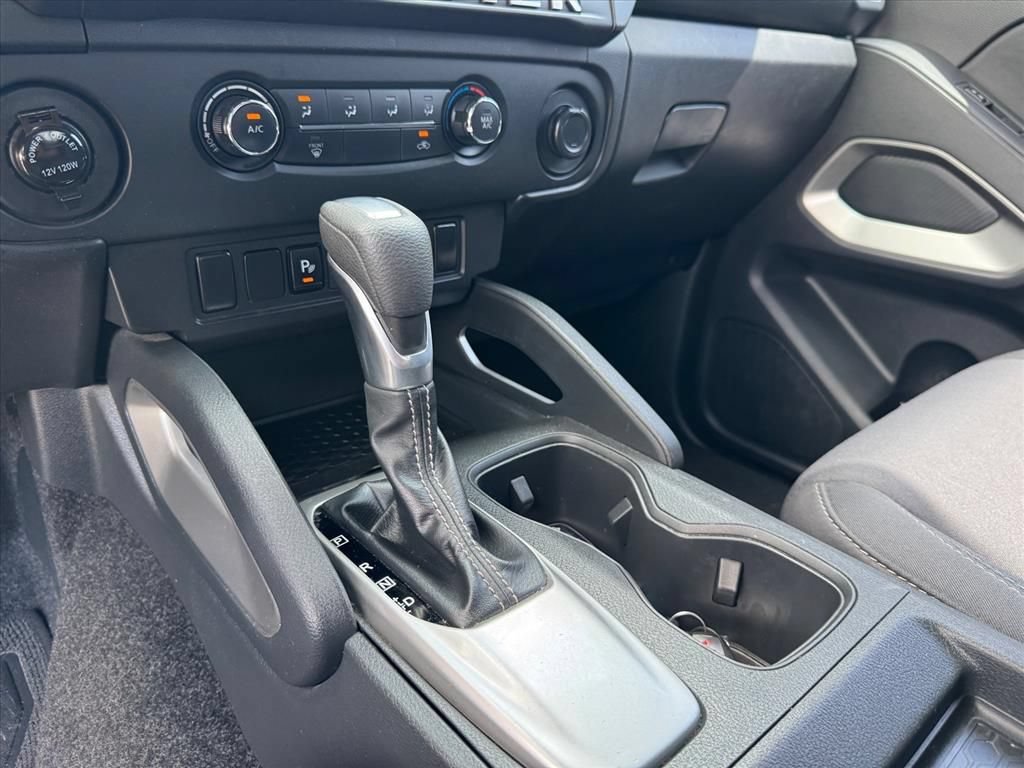 Certified 2025 Nissan Frontier SV RWD image 20