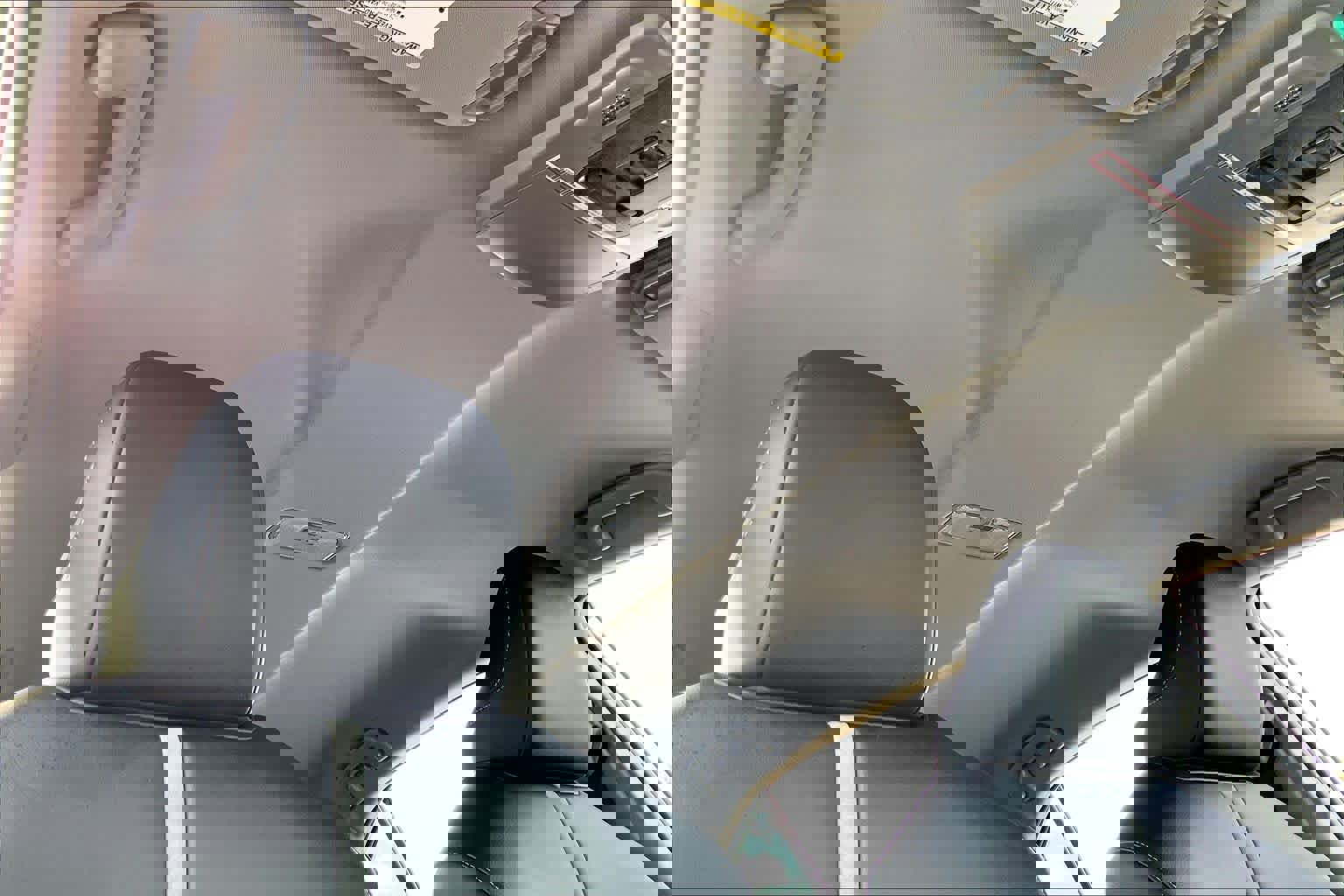 Used 2023 Toyota Camry SE image 13