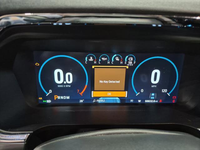 Certified 2021 Ford F150 Lariat w/ Equipment Group 502A High image 14