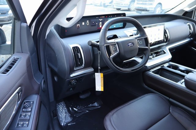 New 2025 Ford Expedition Max Platinum w/ Platinum Ultimate Package image 4