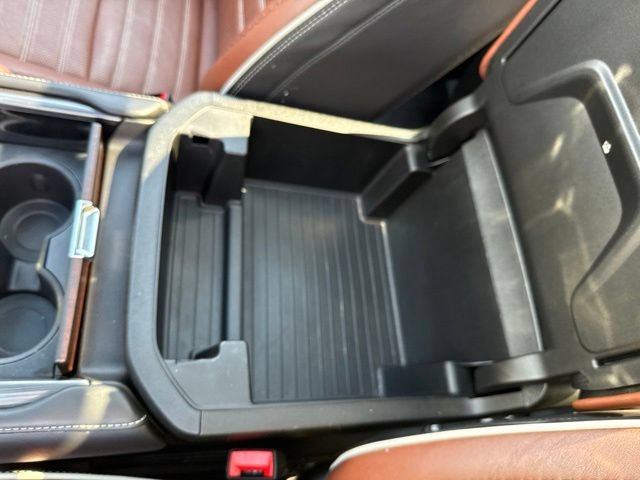 Used 2023 GMC Yukon Denali Ultimate AWD/4WD image 31