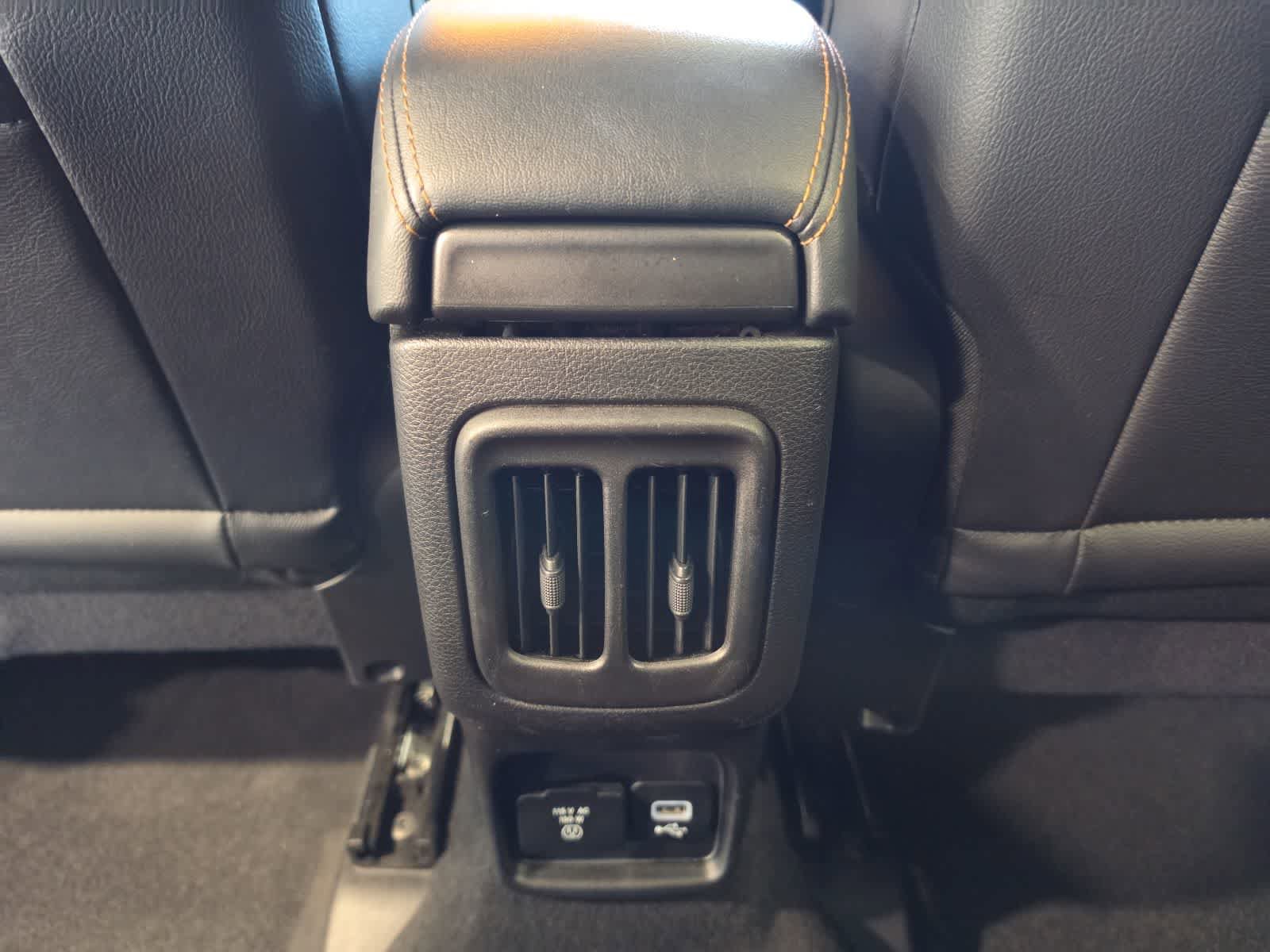 Used 2018 Jeep Compass Limited AWD/4WD image 28
