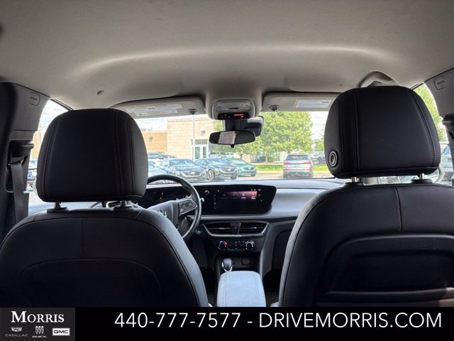 Certified 2024 Buick Encore GX Preferred w/ Comfort Package FWD image 9