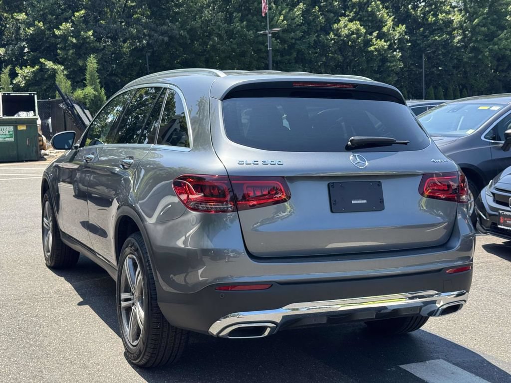 Used 2022 Mercedes-Benz GLC 300 4MATIC image 9