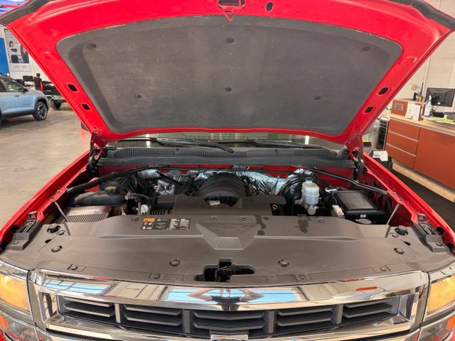 Used 2015 Chevrolet Silverado 1500 LT AWD/4WD image 28