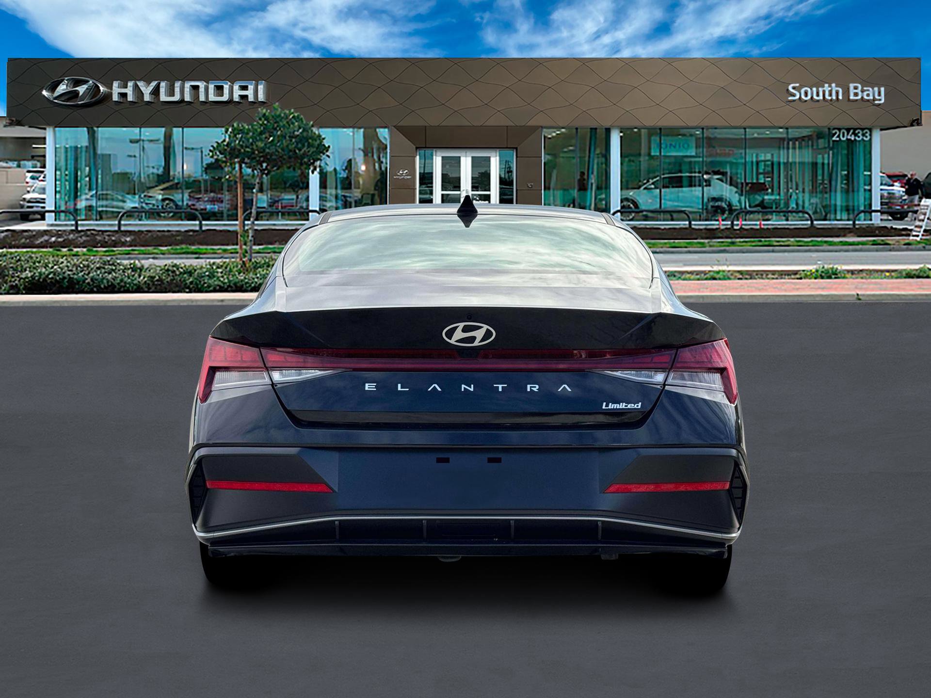 New 2026 Hyundai Elantra Limited image 6