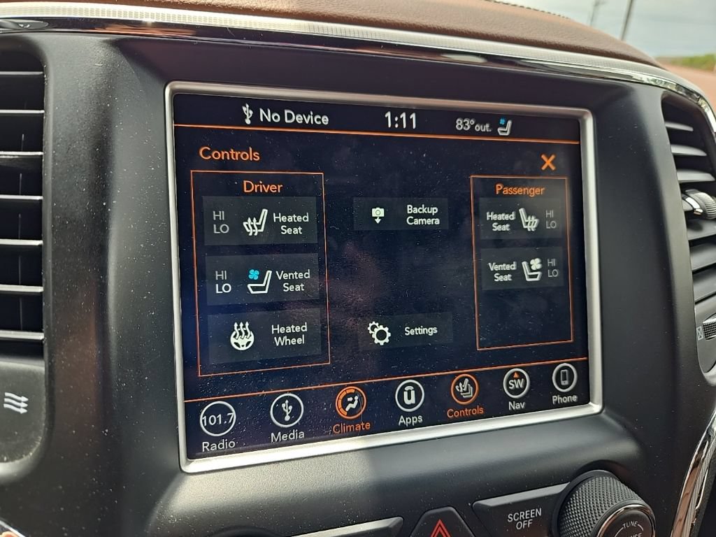 Used 2018 Jeep Grand Cherokee Summit AWD/4WD image 32