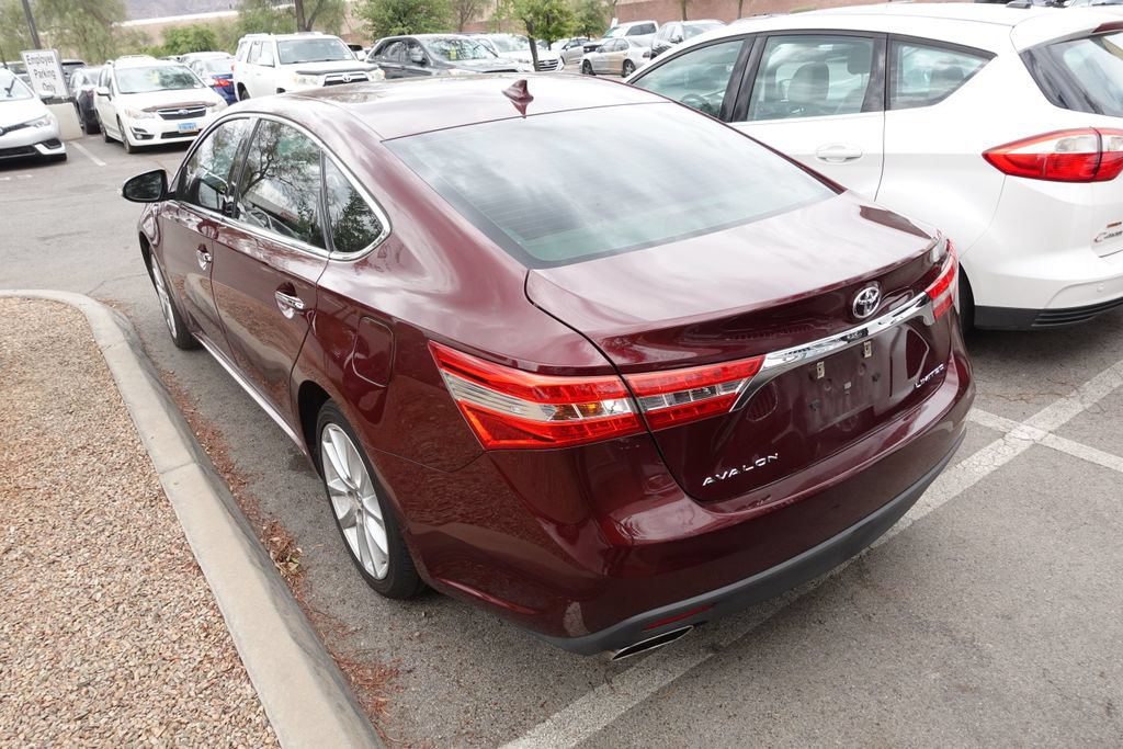 Used 2014 Toyota Avalon Limited w/ Technology Package