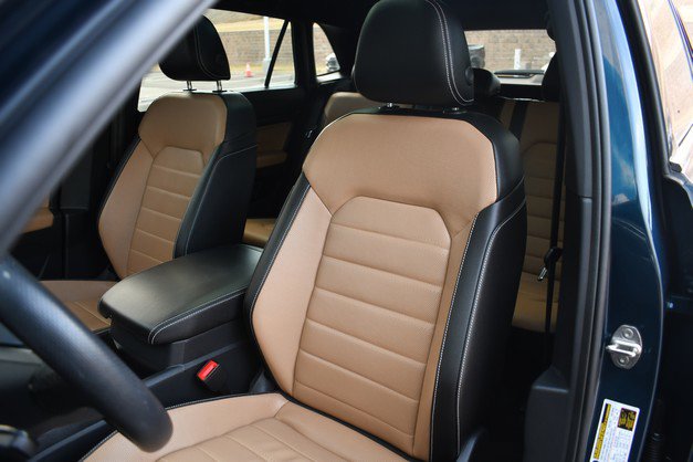 Used 2023 Volkswagen Atlas Cross Sport SEL Premium R-Line image 17