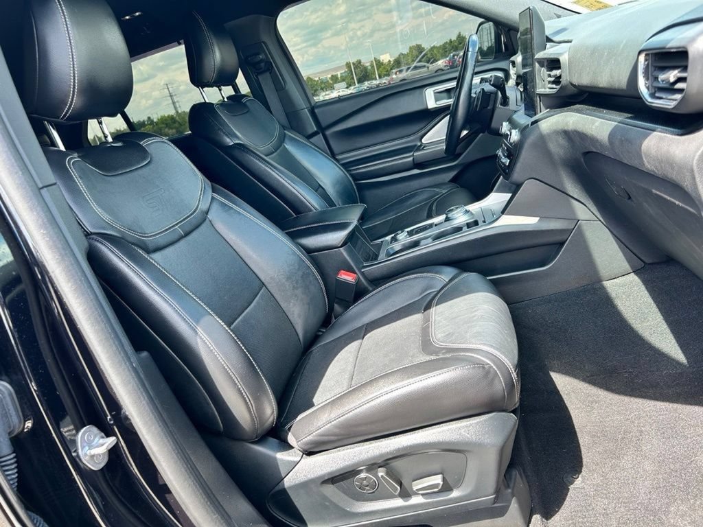 Used 2020 Ford Explorer ST w/ ST Street Pack AWD/4WD image 10