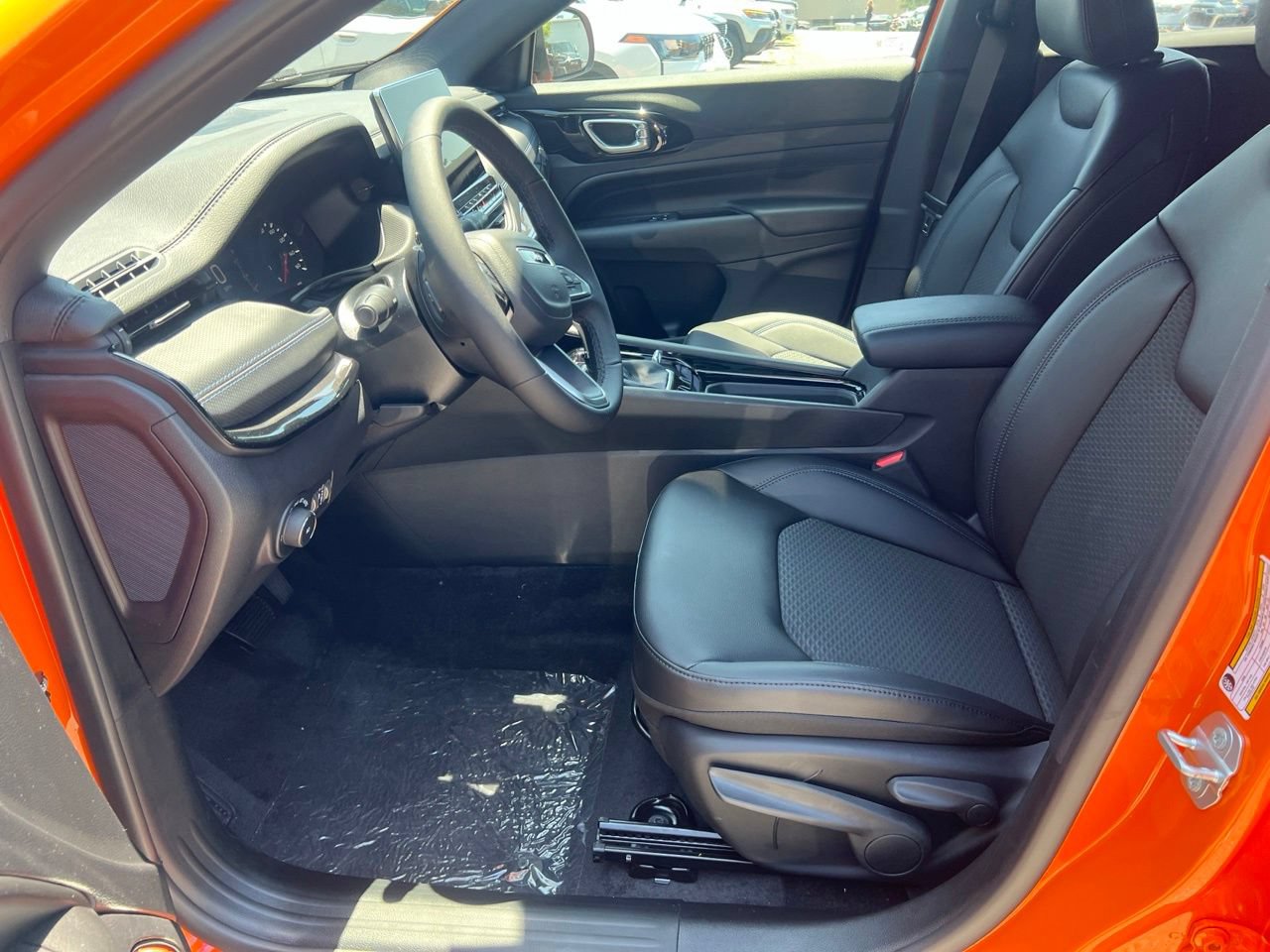 New 2026 Jeep Compass Latitude AWD/4WD image 13