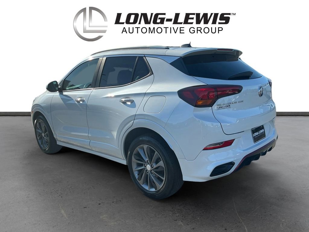 Used 2021 Buick Encore GX Select w/ Sport Touring Package FWD image 4