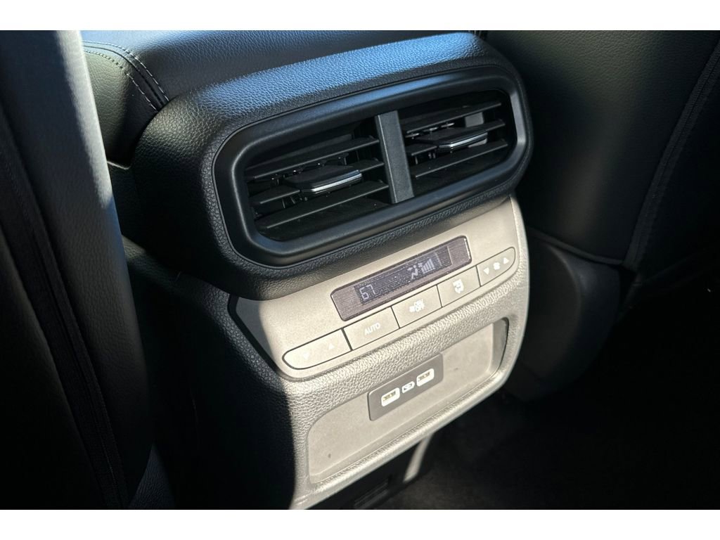 Used 2023 Honda Pilot EX-L image 45