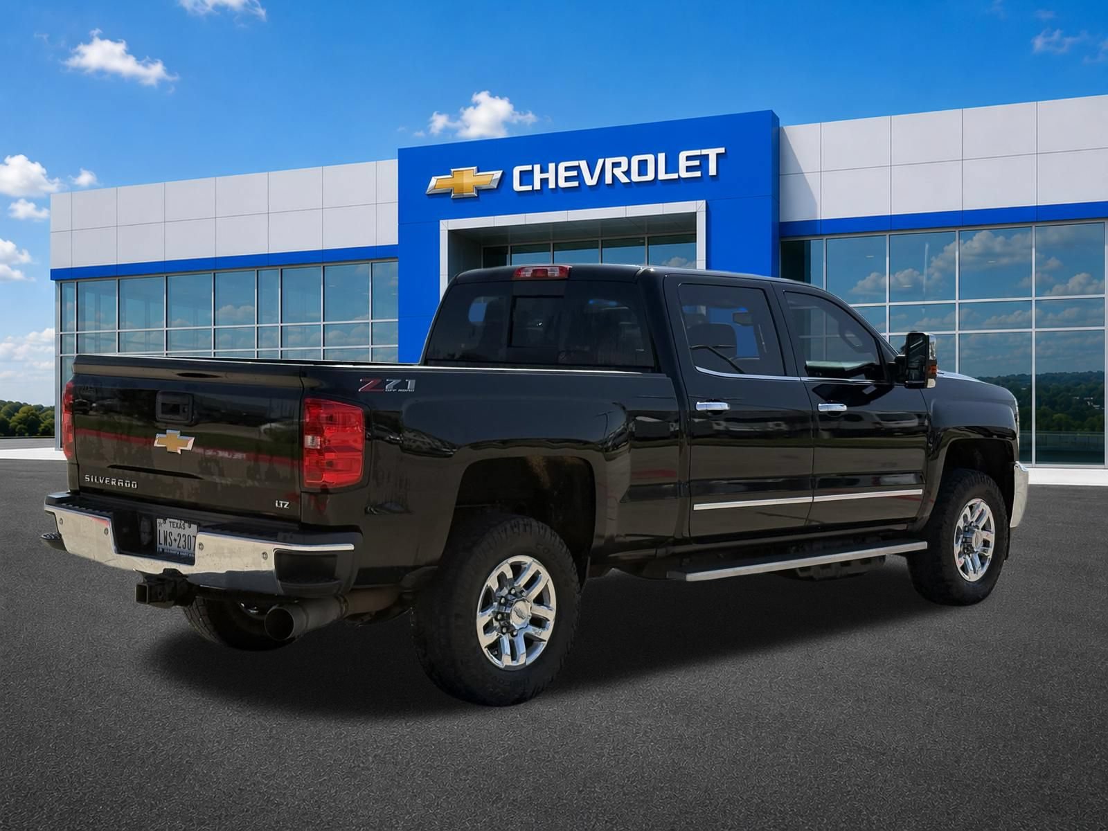 Used 2019 Chevrolet Silverado 2500 LTZ w/ Duramax Plus Package AWD/4WD image 7