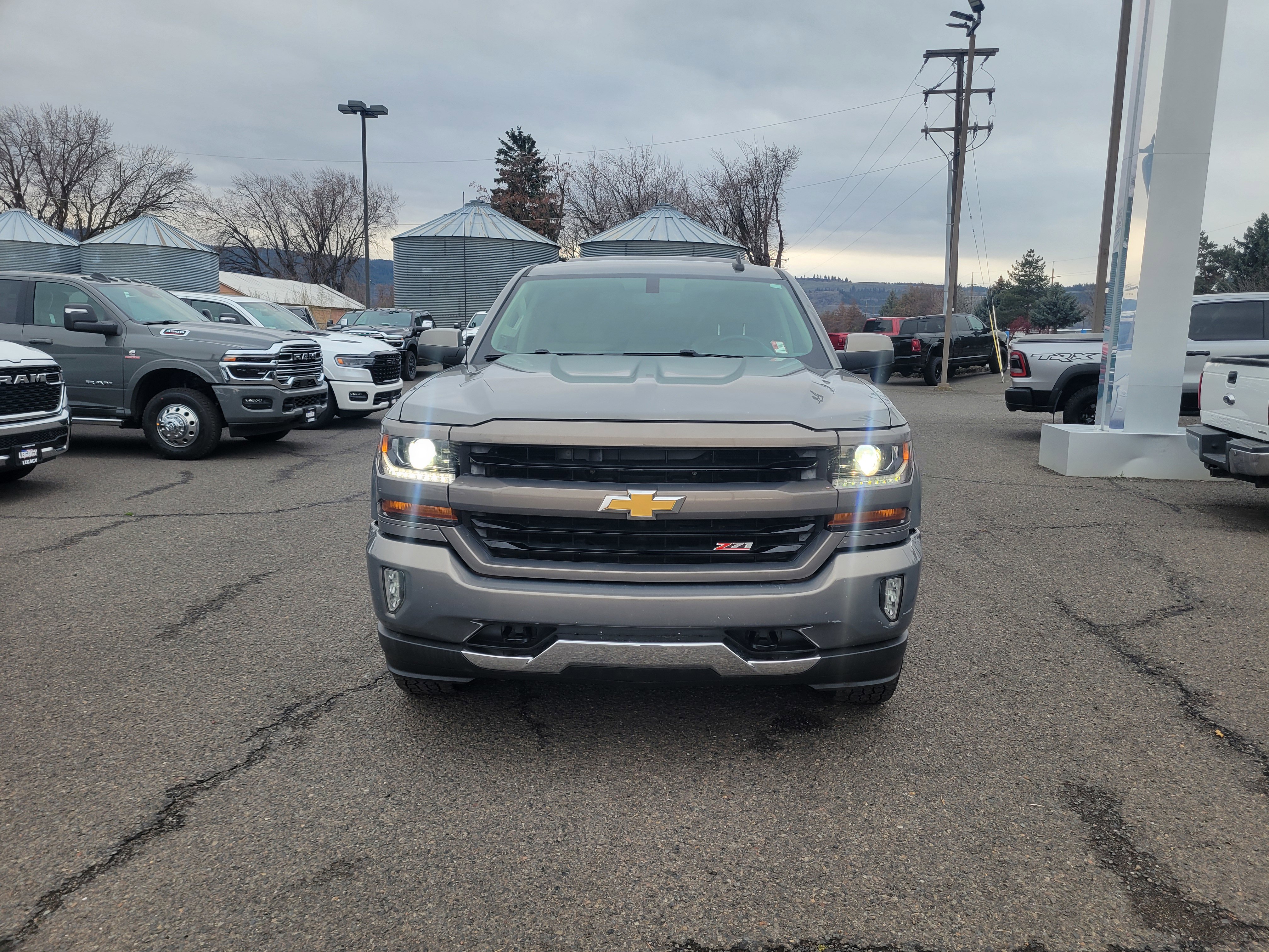 Used 2017 Chevrolet Silverado 1500 LT w/ All Star Edition image 15