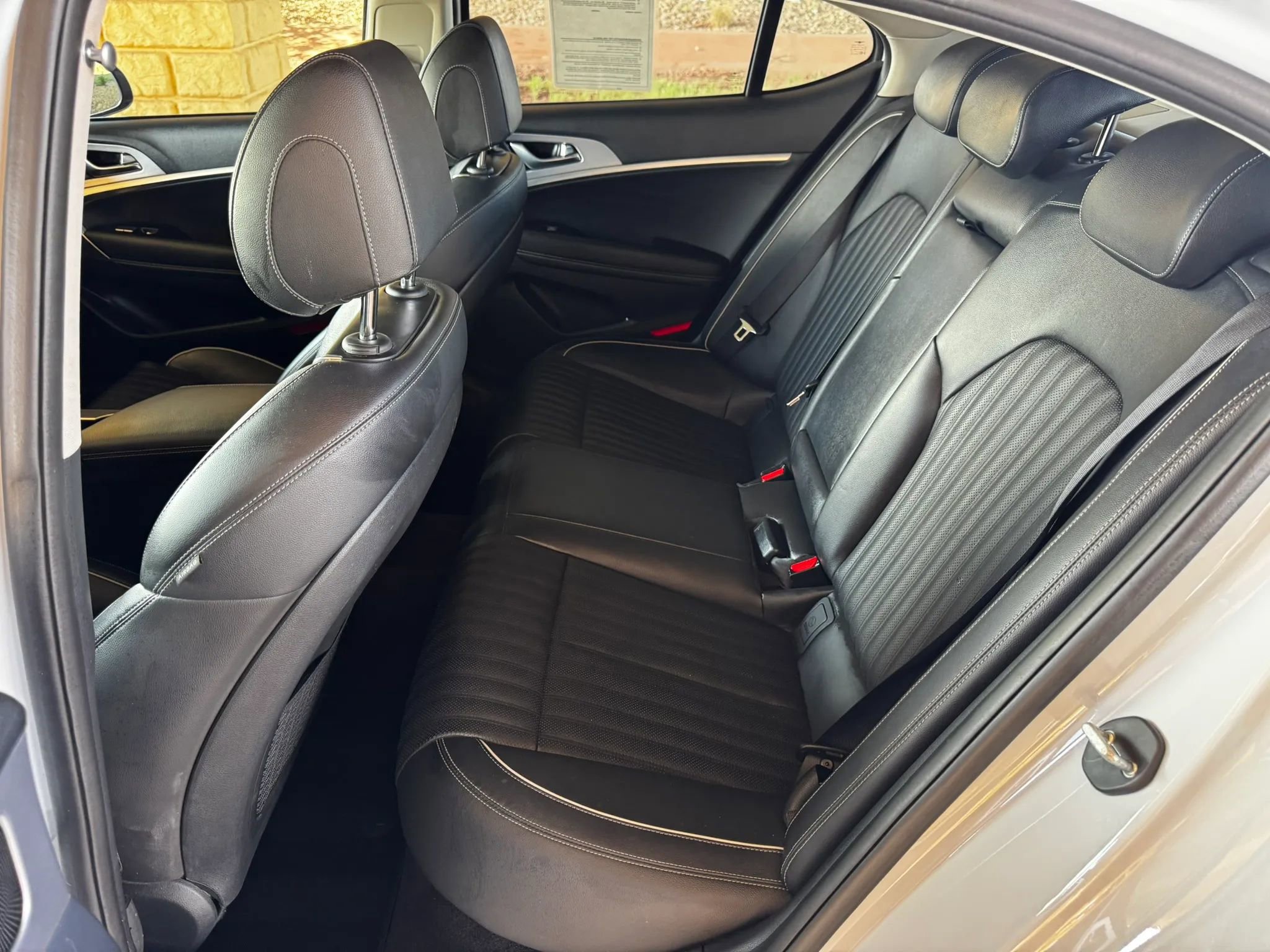 Used 2020 Genesis G70 3.3T w/ Elite Package image 18