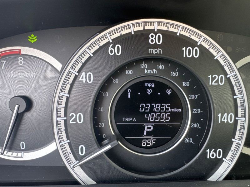 Used 2016 Honda Accord LX image 22