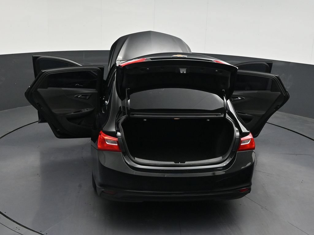 Used 2020 Chevrolet Malibu LS FWD image 43