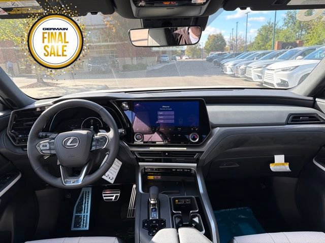 New 2026 Lexus TX 500h AWD image 17