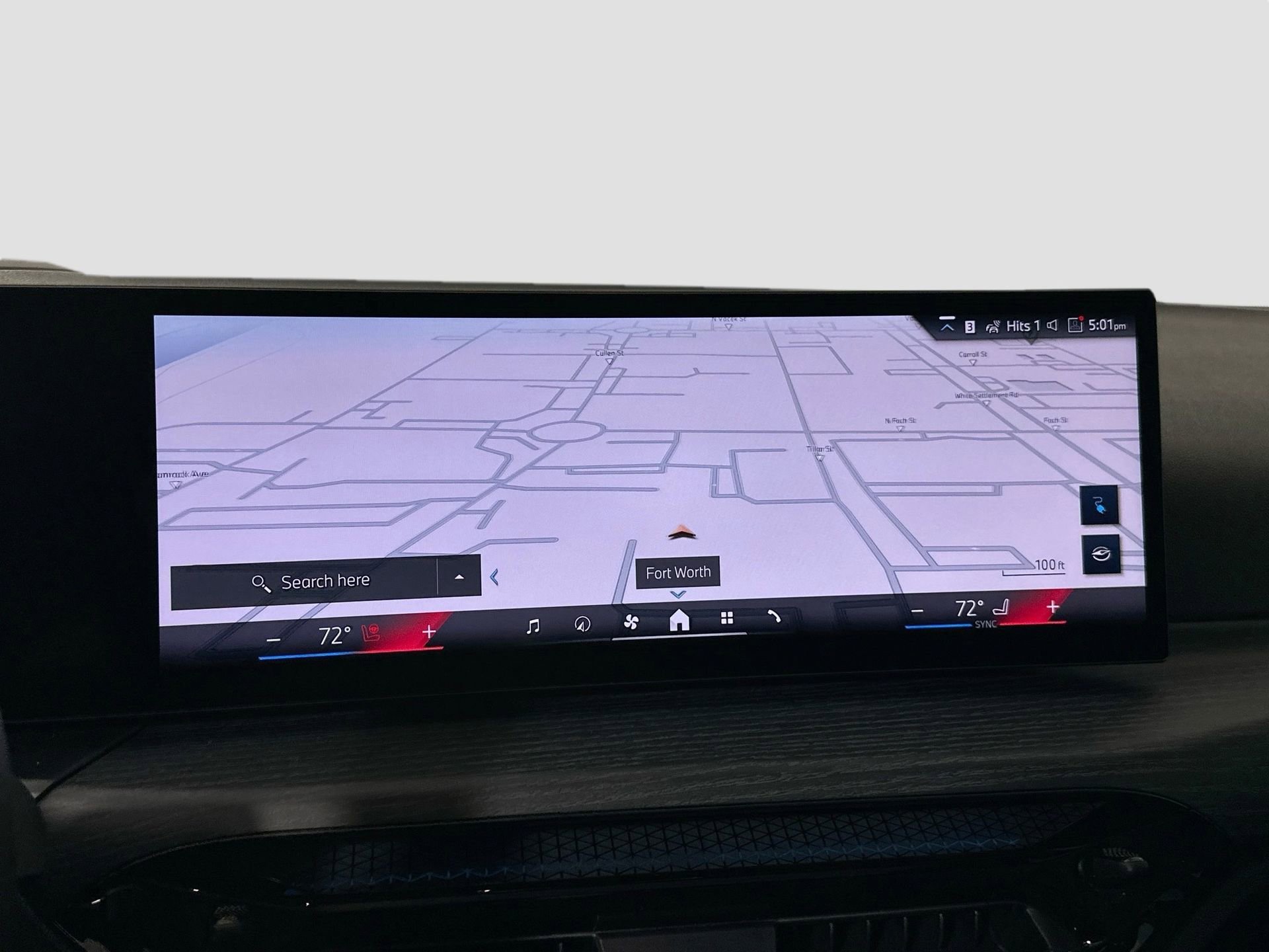 Used 2025 BMW i4 eDrive40 w/ Premium Package image 11