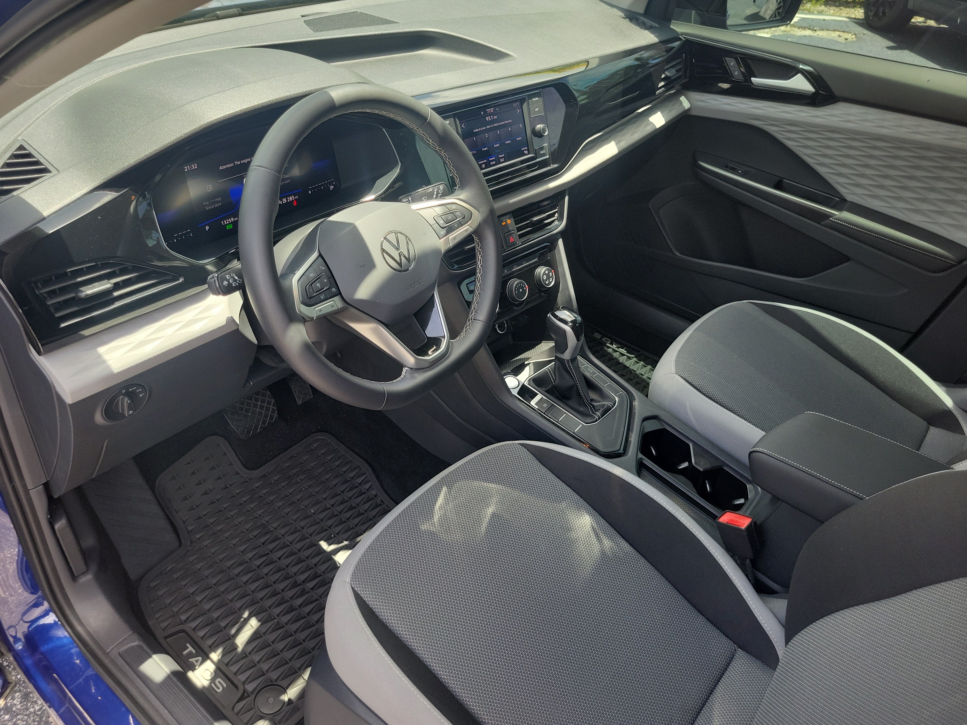 Certified 2024 Volkswagen Taos S FWD image 18