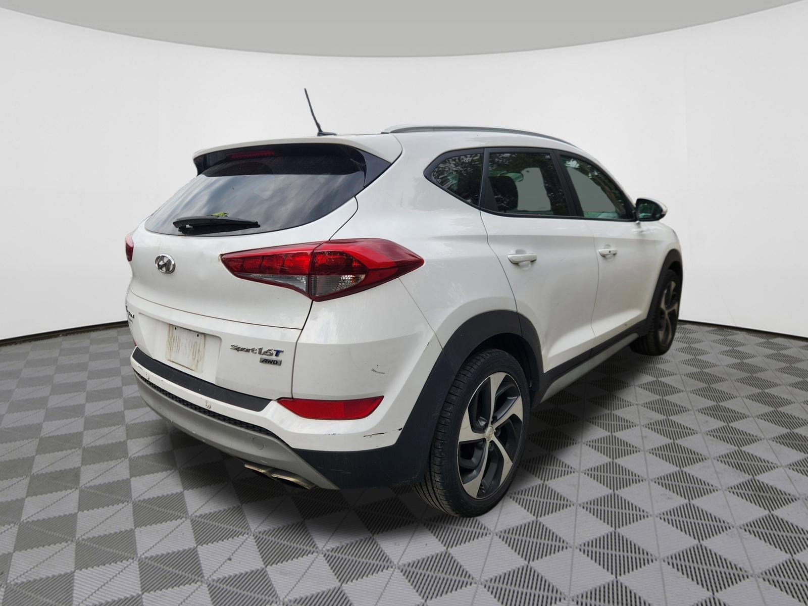 Used 2017 Hyundai Tucson Sport AWD/4WD image 4