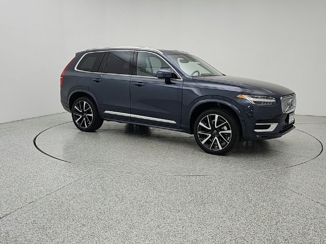 Used 2025 Volvo XC90 B5 Plus w/ Protection Package Premier AWD/4WD image 3