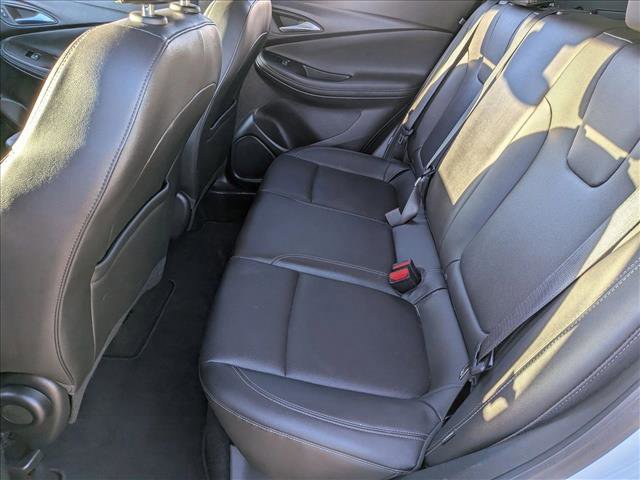 Used 2024 Buick Encore GX Sport Touring image 17