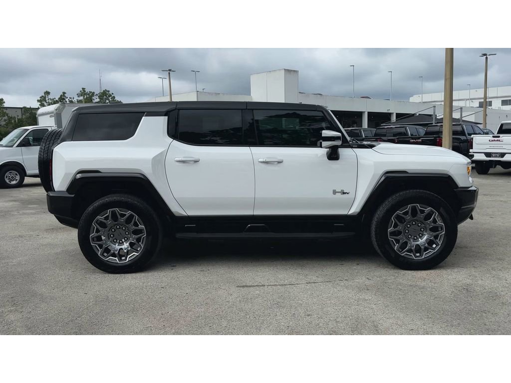 Used 2025 GMC Hummer EV 3X AWD/4WD image 9