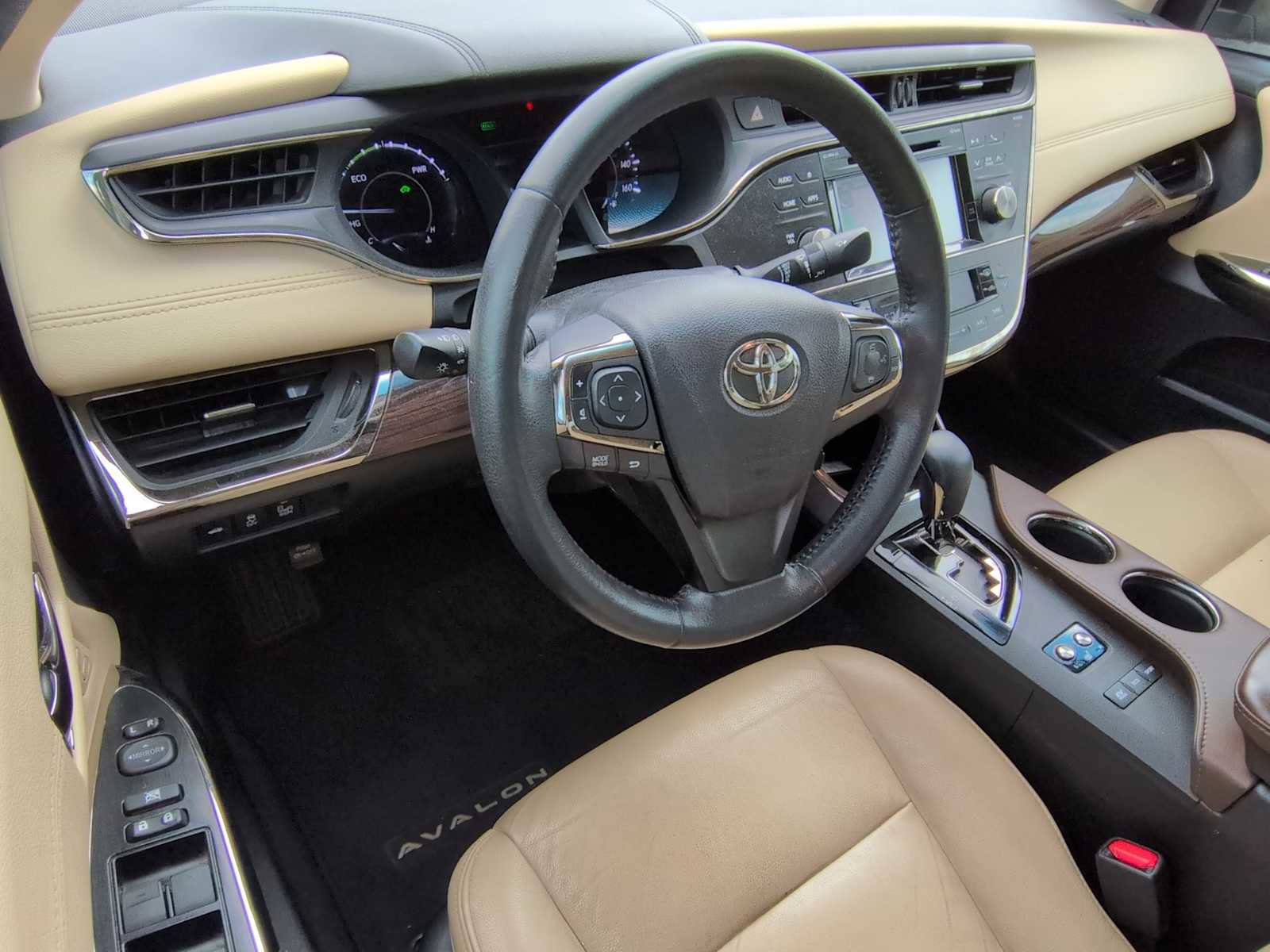 Used 2015 Toyota Avalon XLE Touring image 10