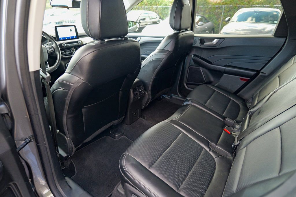 Used 2022 Ford Escape SEL w/ Technology Package image 25