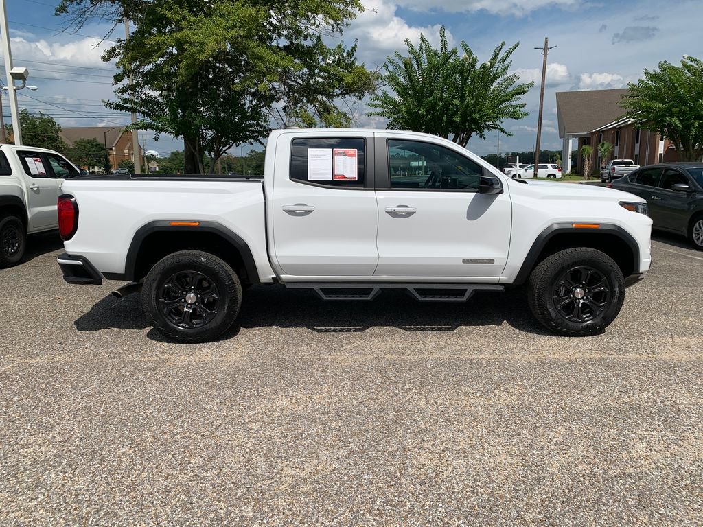 Used 2024 GMC Canyon Elevation RWD image 2