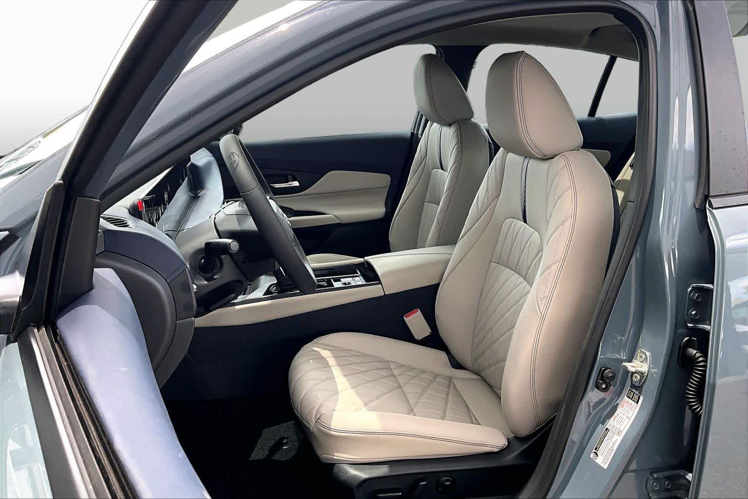 New 2026 Nissan Sentra SL FWD image 15