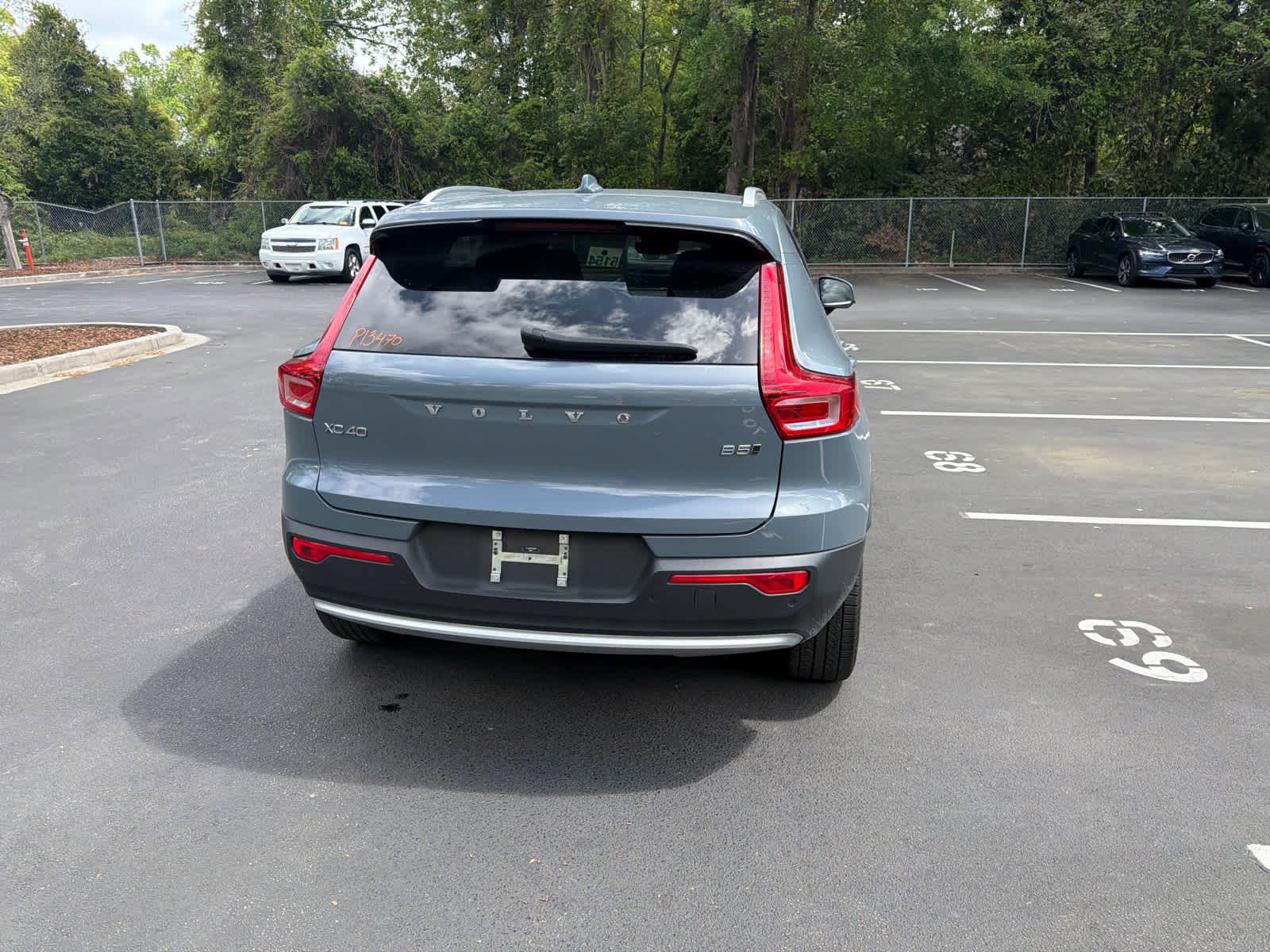 Certified 2023 Volvo XC40 B5 Plus w/ Protection Package Premier image 14