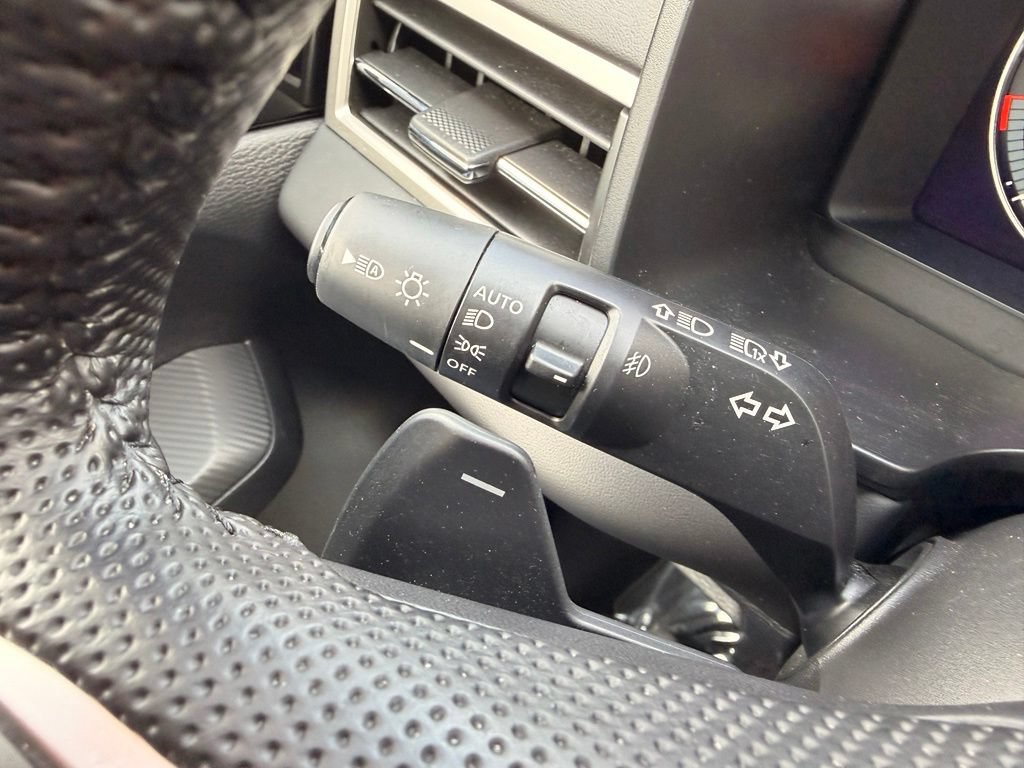 Used 2023 Mitsubishi Outlander Ralliart AWD/4WD image 19