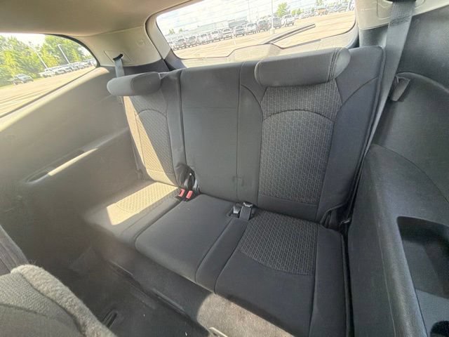 Used 2010 Chevrolet Traverse LT FWD image 12