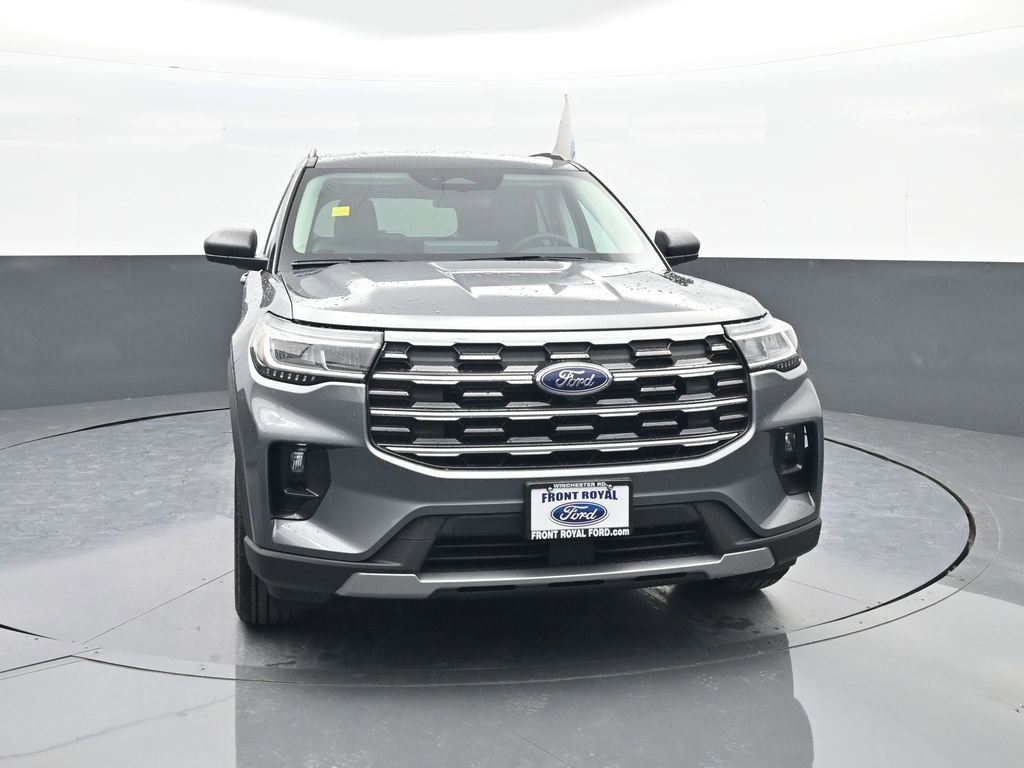 New 2026 Ford Explorer Active w/ Active Comfort Package AWD/4WD image 2