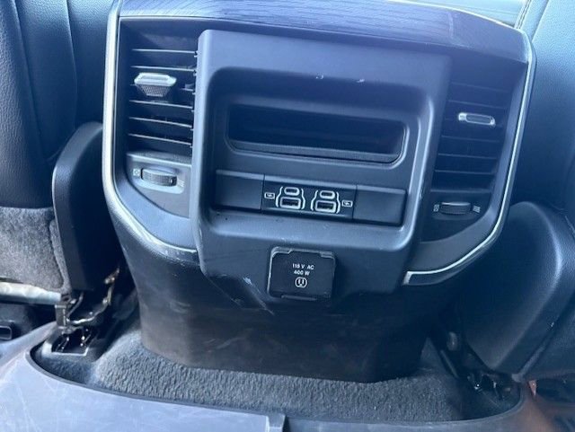 Used 2023 RAM 1500 Laramie RWD image 18