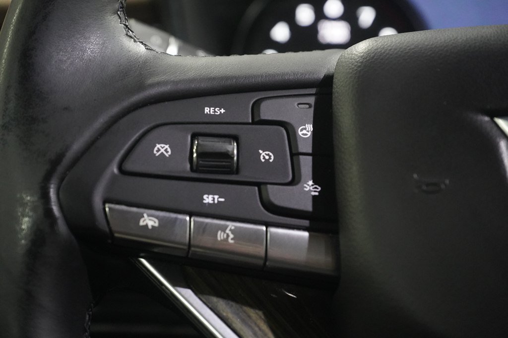 Used 2020 Cadillac XT6 Premium Luxury w/ Platinum Package FWD image 12