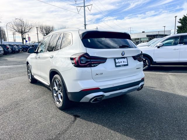 Used 2024 BMW X3 sDrive30i w/ Convenience Package image 9